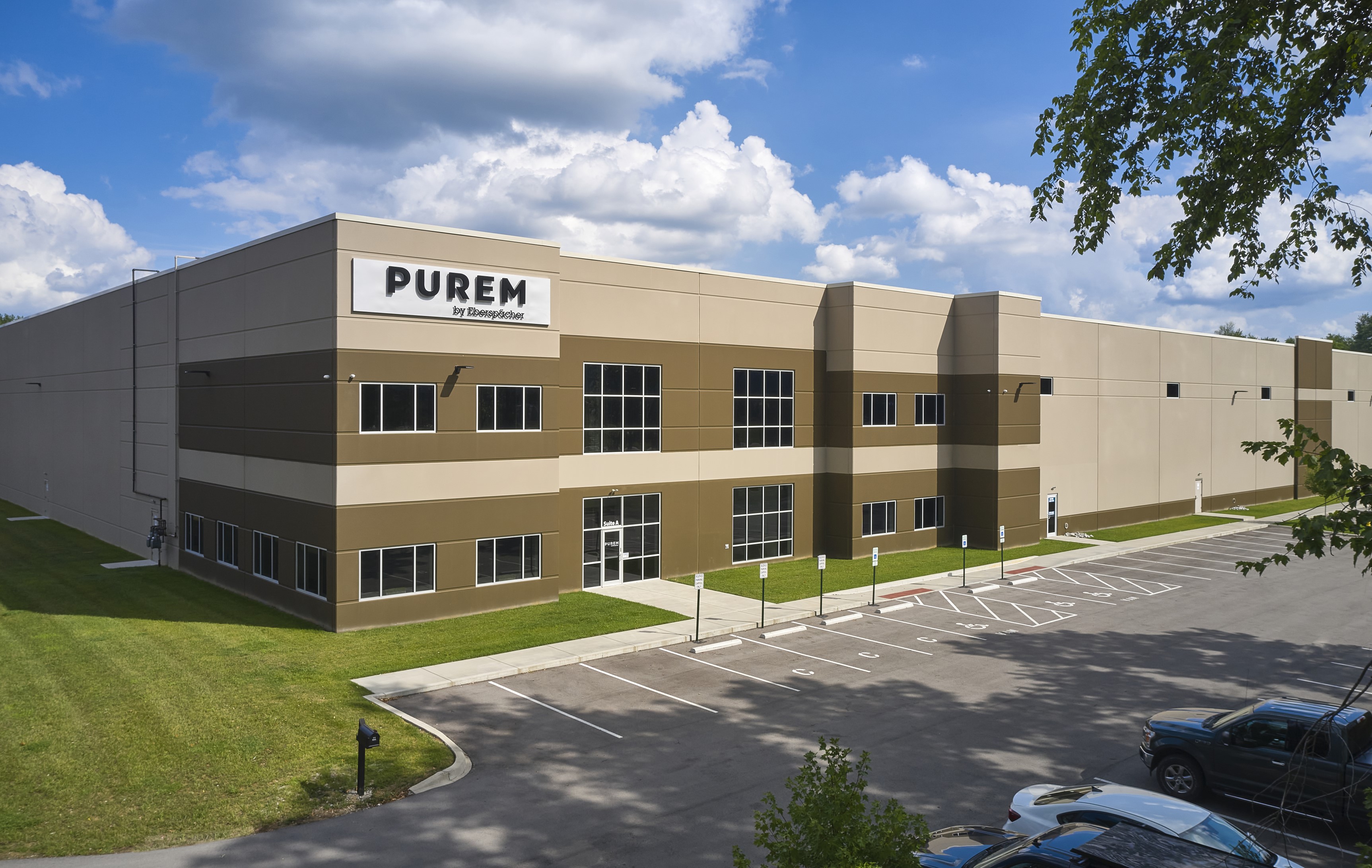 Offizielle Eröffnung von Purem by Eberspächer Louisville
